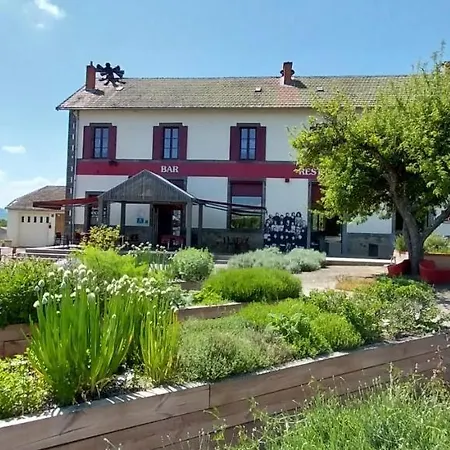 Logis Du Chateau فندق Saint-Rémy-de-Blot