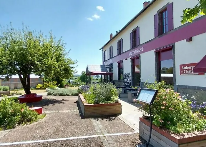 Ξενοδοχείο Logis Du Chateau 3*